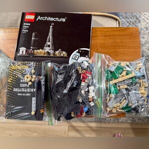 Lego Architecture Paris Complete with Light Kit - No Box